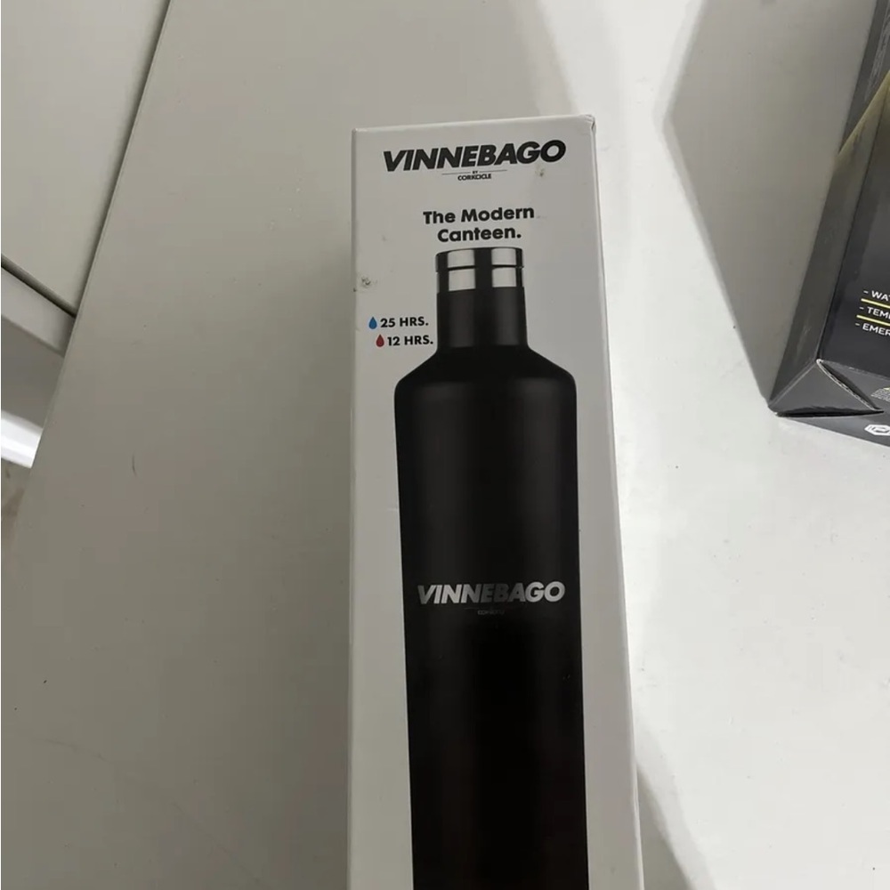 Corkcicle vineabego canteen